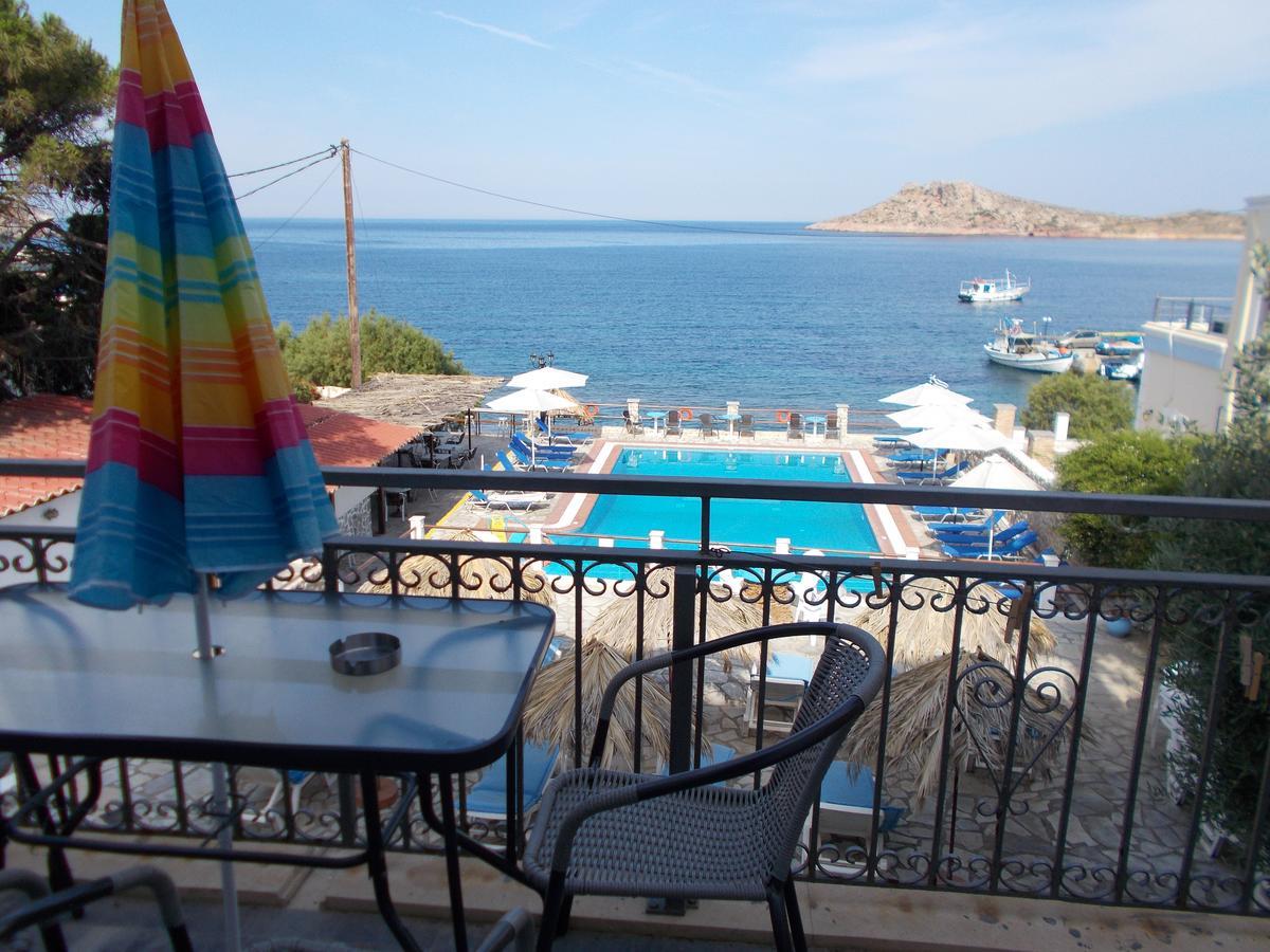Agelica Apartments Myrties Bagian luar foto
