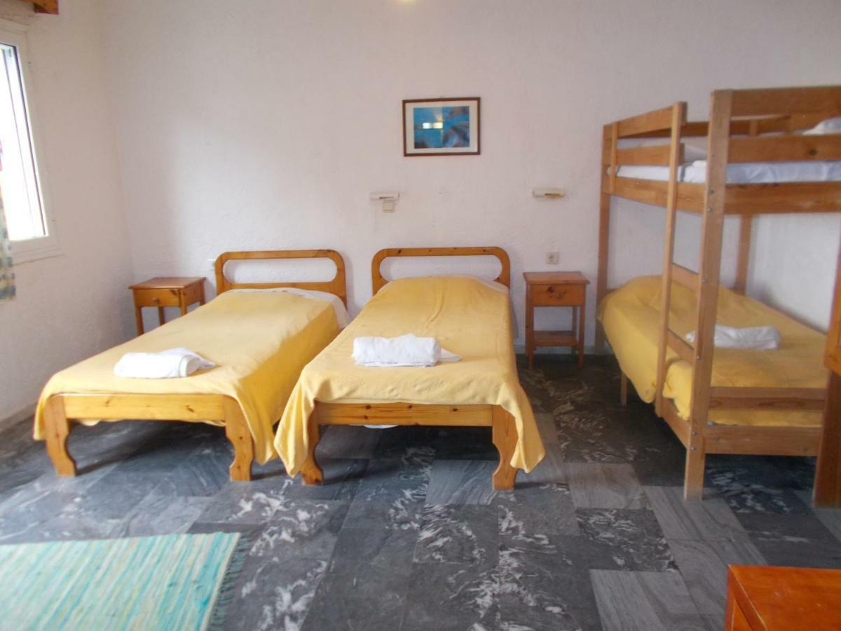 Agelica Apartments Myrties Bagian luar foto