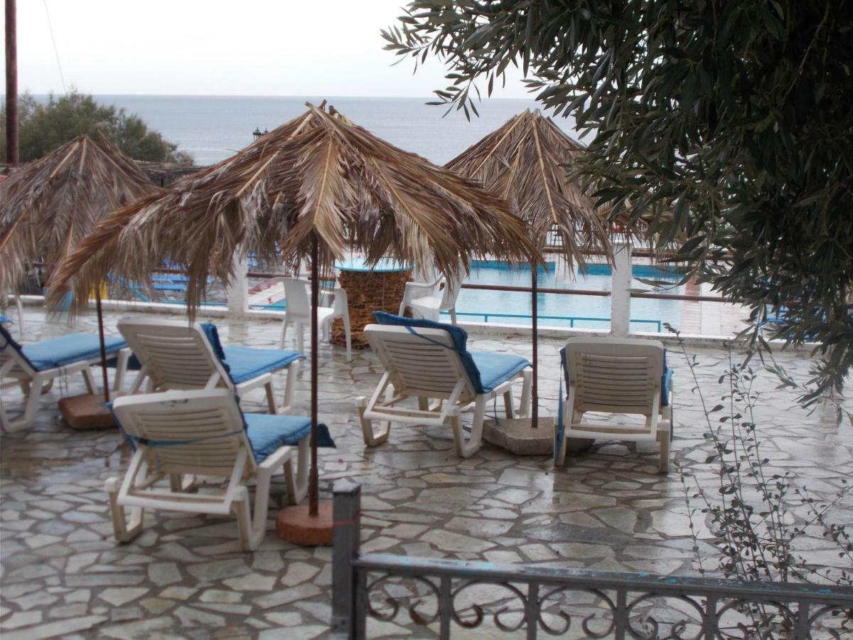 Agelica Apartments Myrties Bagian luar foto